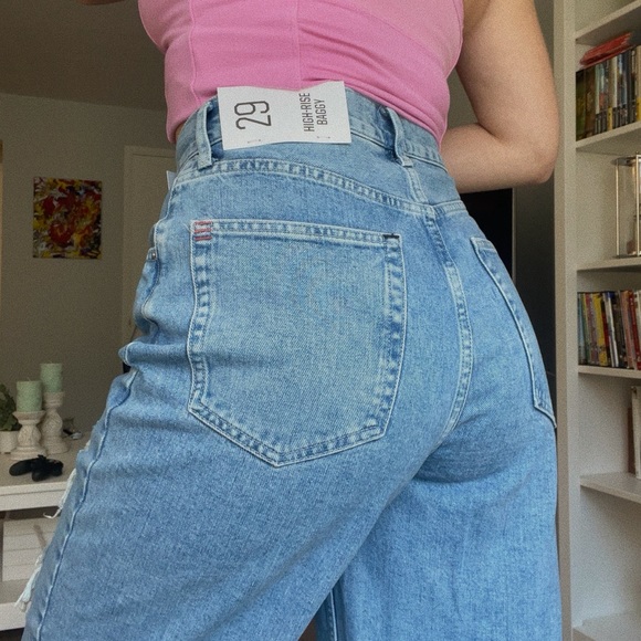 SOLD! - Picture 1 of 5